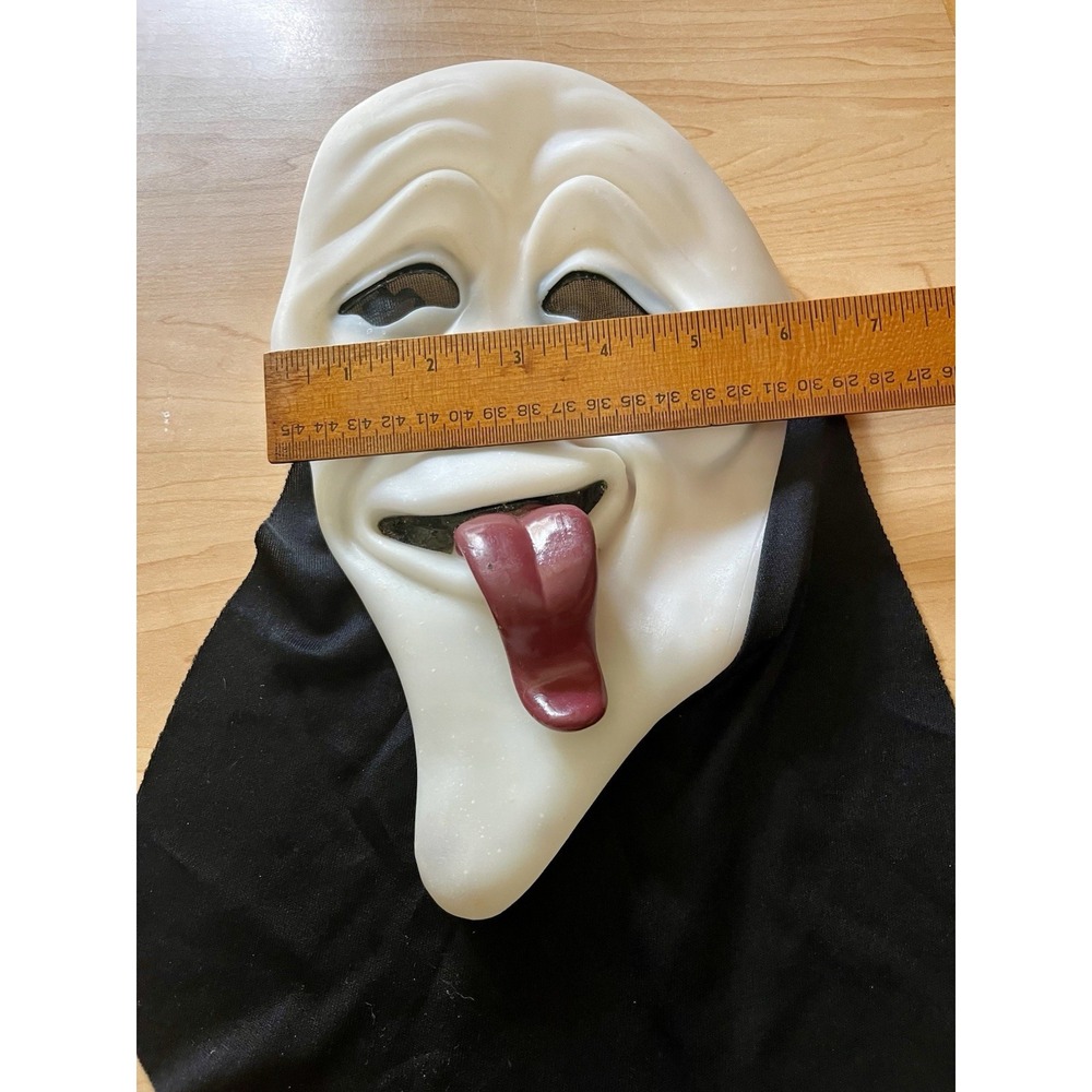 Scream Mask Tongue Out Ghost Face Fun World Wassup Scary Movie EU Ed Halloween - Picture 4 of 9